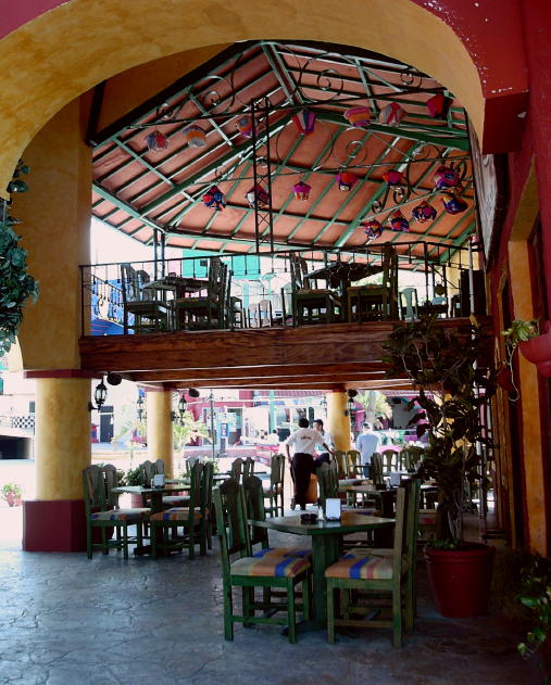 Cancun restaurant scene